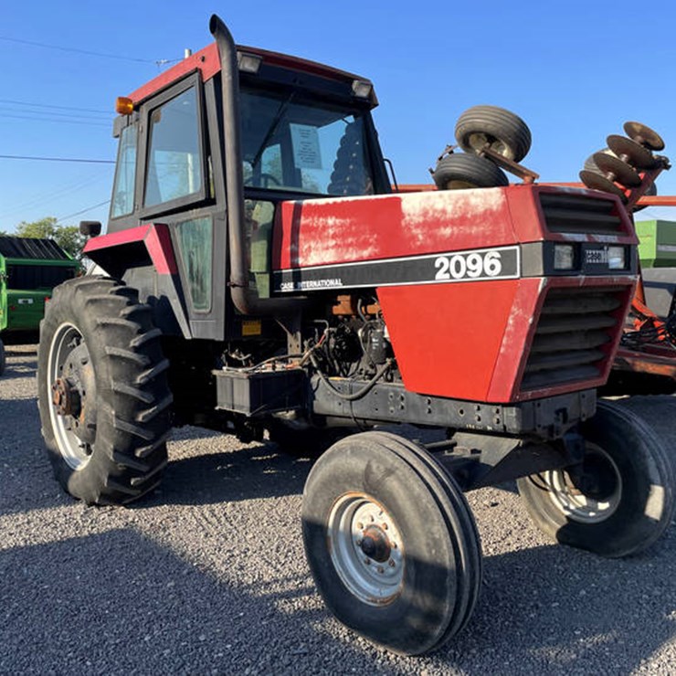 CASE IH 2096