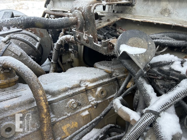 1994-ford-lta9000-image-41