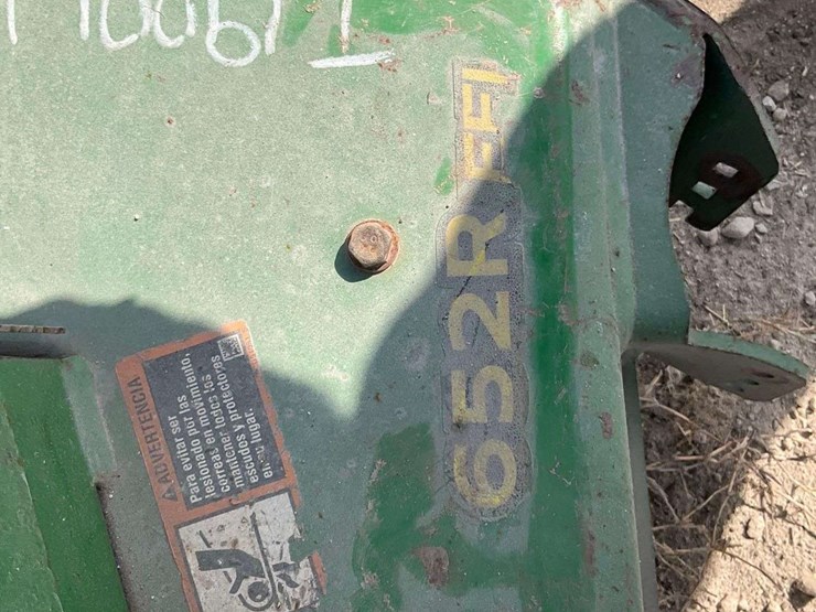 2018-john-deere-652r-image-8