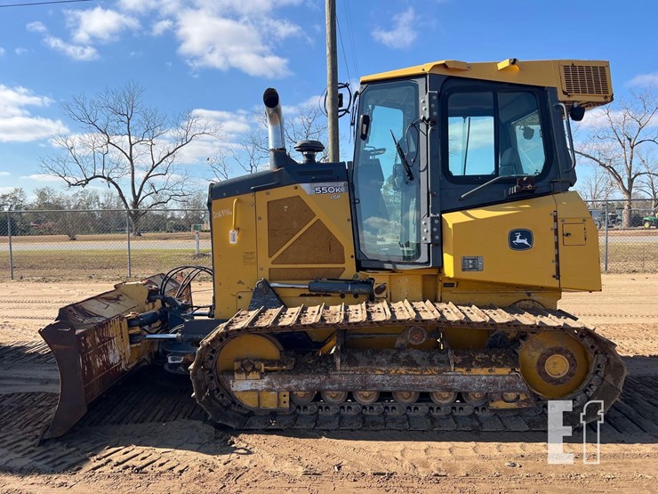 2015-deere-550k-lgp-image-1