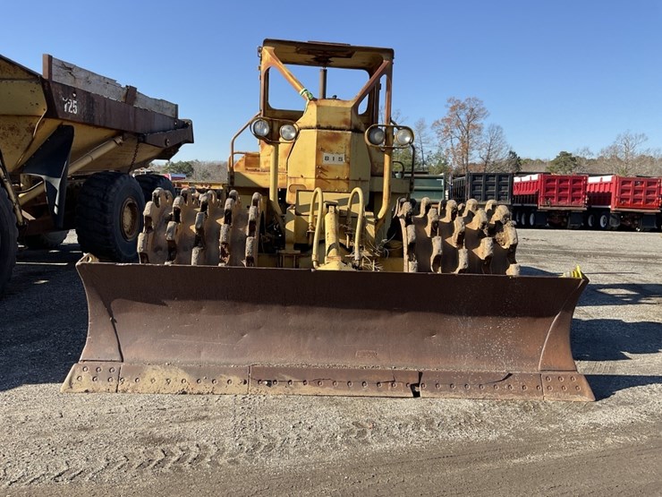 caterpillar-815-image-2