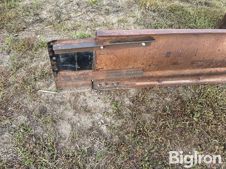 1975-massey-ferguson-9-image-12