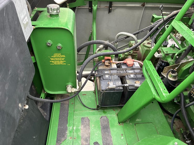 john-deere-9560-image-81