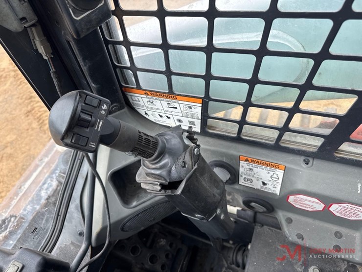 2018-bobcat-t770-image-14