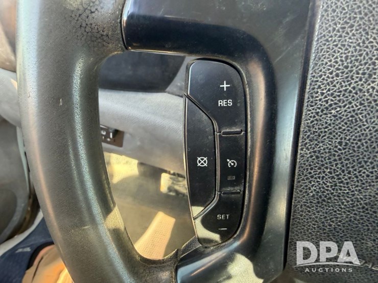 chevrolet-2500hd-image-43