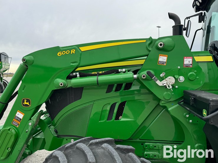 2023-john-deere-6145m-image-12