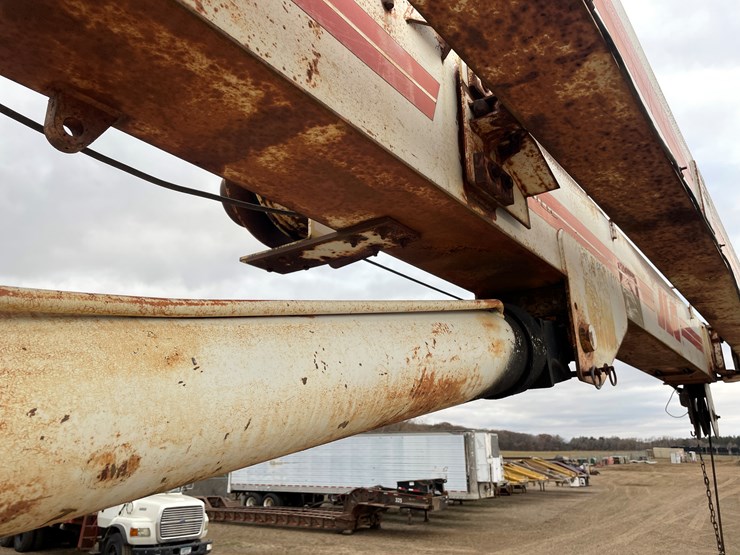 ford-lt9000-image-57