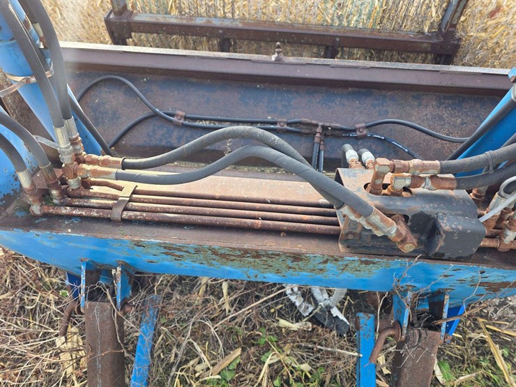 new-holland-72la-image-21