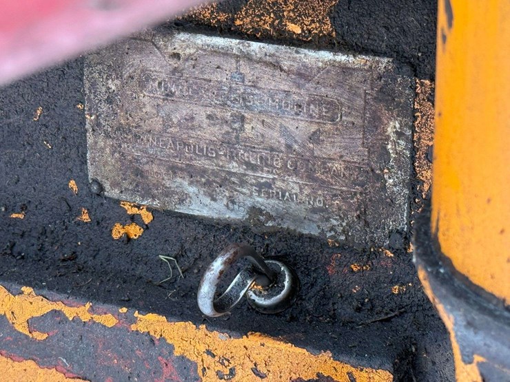 1955-minneapolis-moline-ub-image-11