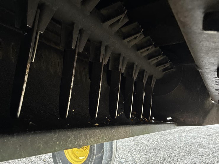 john-deere-6620-titan-ii-image-56