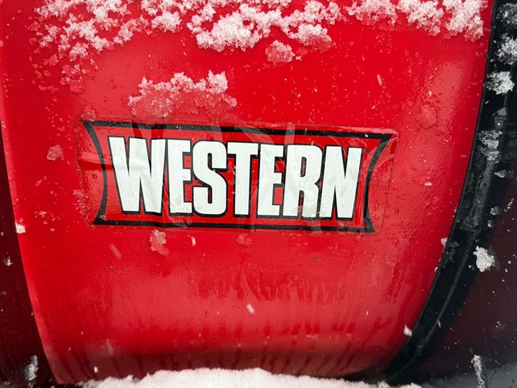 western-v-snow-plow,-8’6”,-right-or-left-swing,-scoop-or-v-plow,-comes-with-mounting-brackets-to-fit-image-11