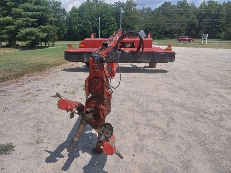 new-holland-1442-image-2