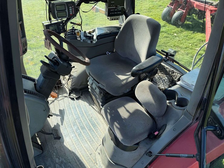 case-ih-mx220-image-38