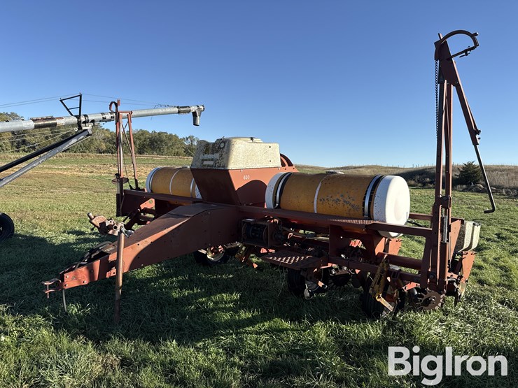 international-400-image-1