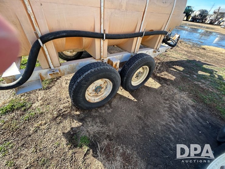 liquid-nurse-trailer-(cp1347,-tank-2014,-unit-92021)-image-6