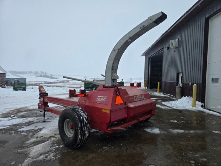 2002-gehl-1285-image-3