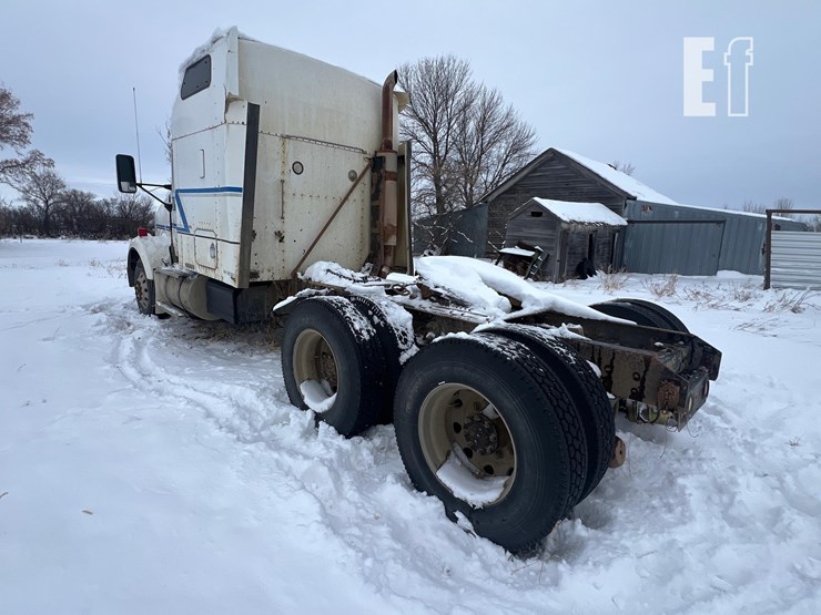 1996-kenworth-t600-image-7