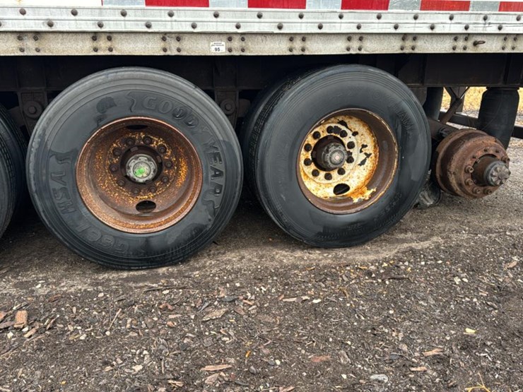 #126-•-chip-trailer-image-7