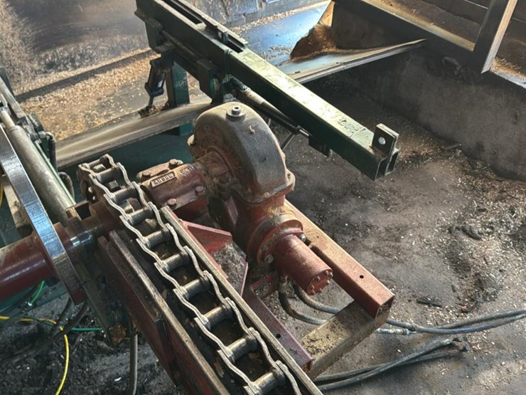 #101-•-mellott-log-deck-image-10