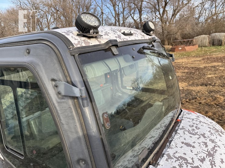 2013-kubota-rtv1100-image-42