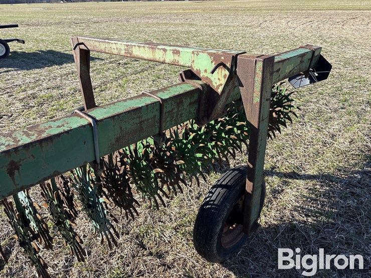 john-deere-400-image-14