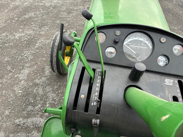 john-deere-3020d-image-57