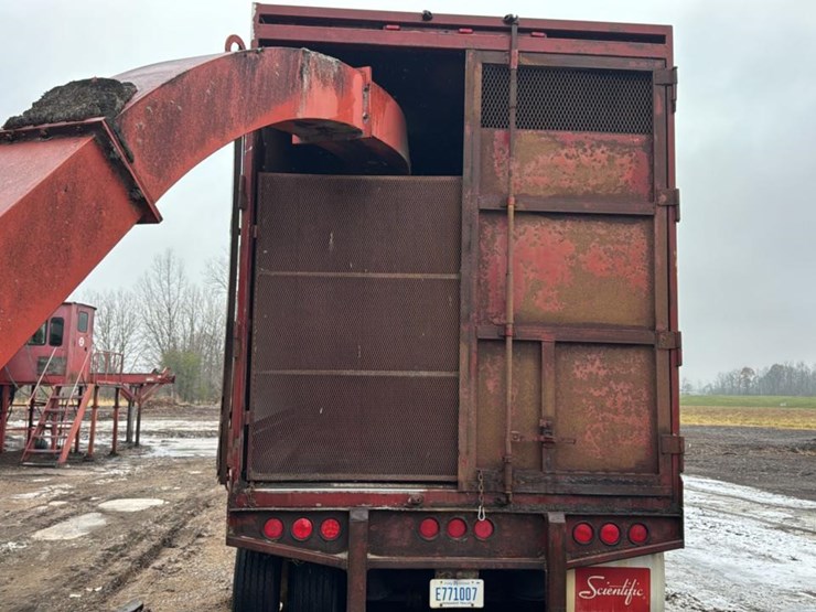 #124-•-chip-trailer-image-4