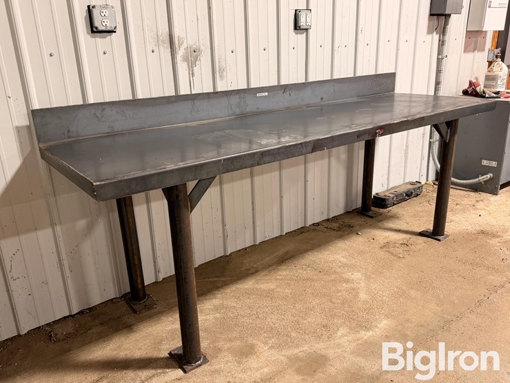 heavy-duty-8'-shop-welding-table-image-3