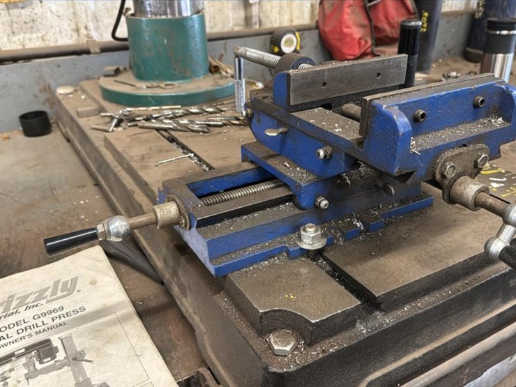 #173-•-grizzly-drill-press*-image-11