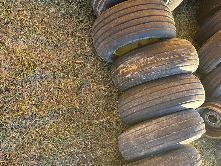 various-mounted-tires-&-rims-image-4