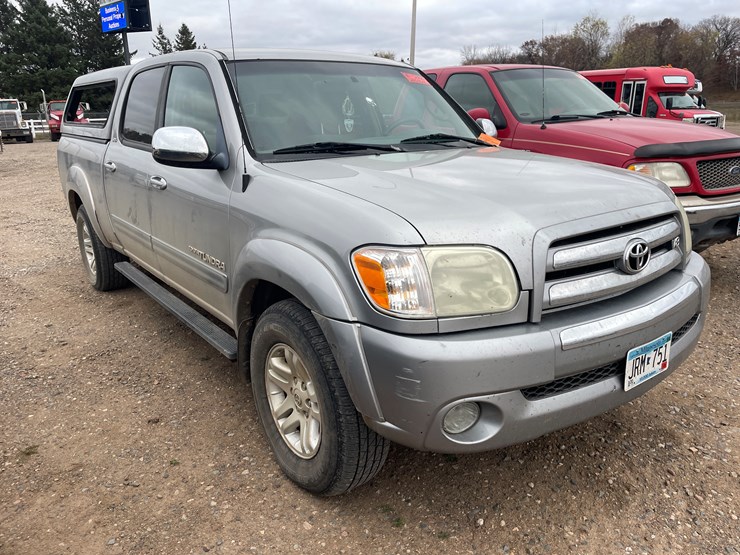 toyota-tundra-image-3