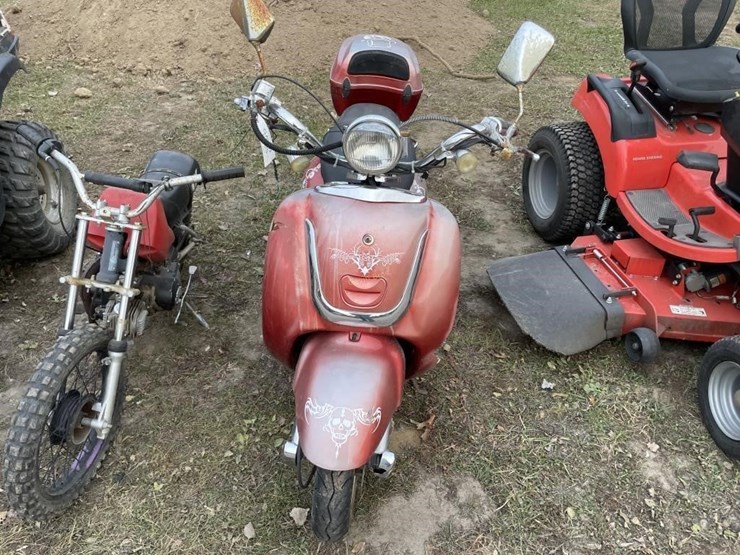 moped---150cc-image-2