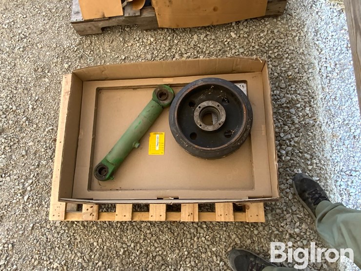 john-deere-8410-image-8