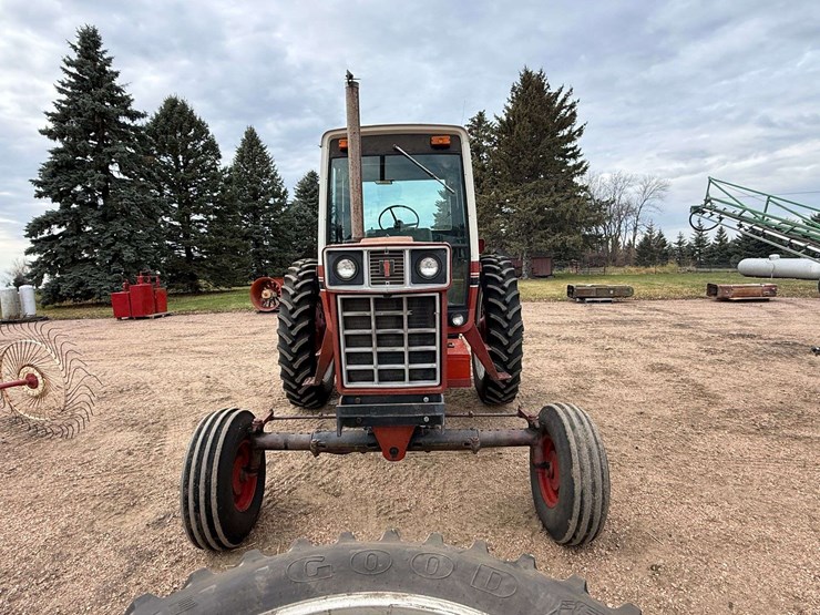 1980-international-1086-image-3