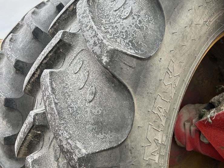 1985-versatile-856-image-30