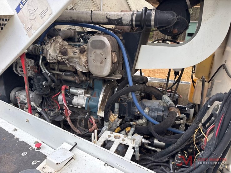 roadtec-fb-100e-sweeper-image-12