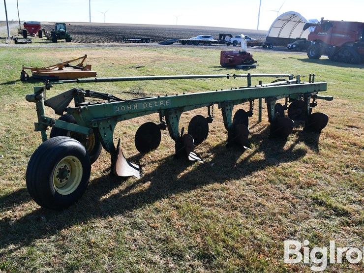 john-deere-5-image-5