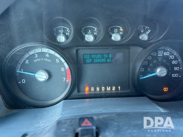 2011-ford-f250-image-28