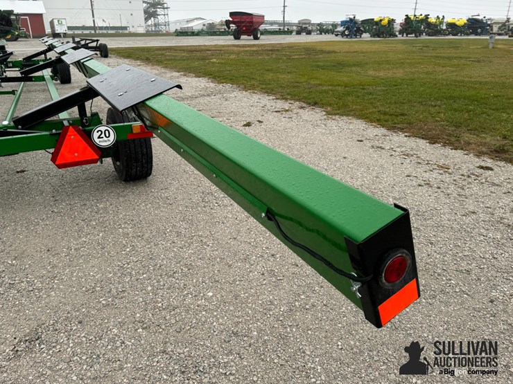 2023-unverferth-awsp-52-header-trailer-image-16