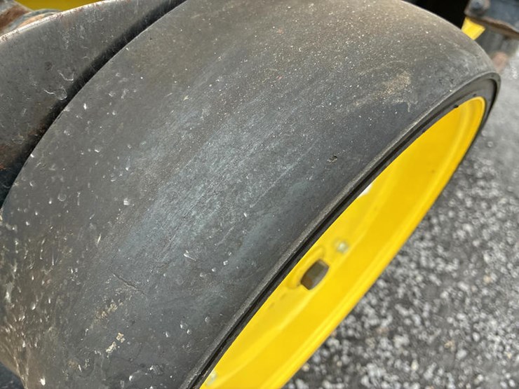 john-deere-750-image-19