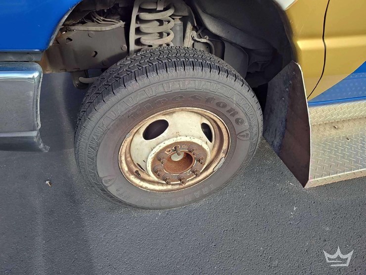 2017-ford-e450-image-35