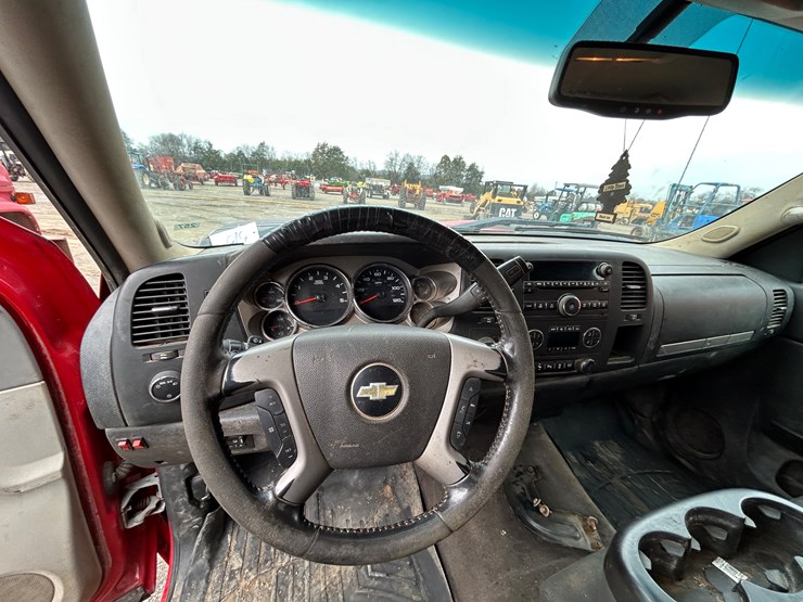 chevrolet-2500-image-14