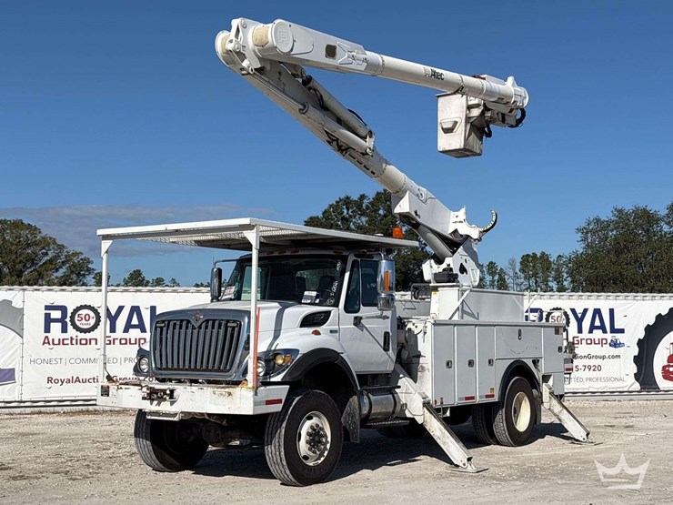 2013-international-workstar-7400-image-1