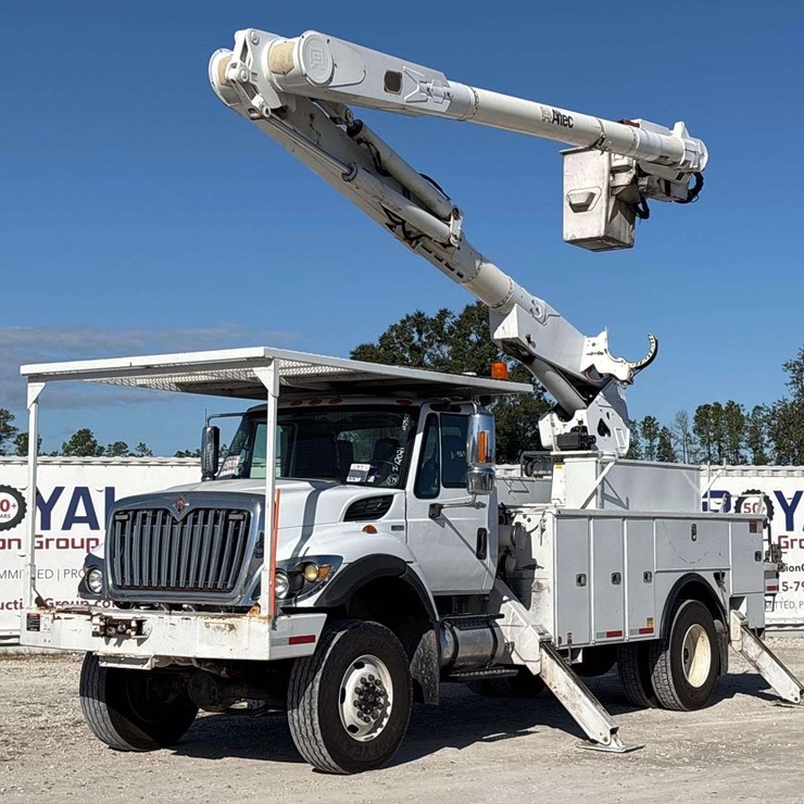 2013 INTERNATIONAL WORKSTAR 7400