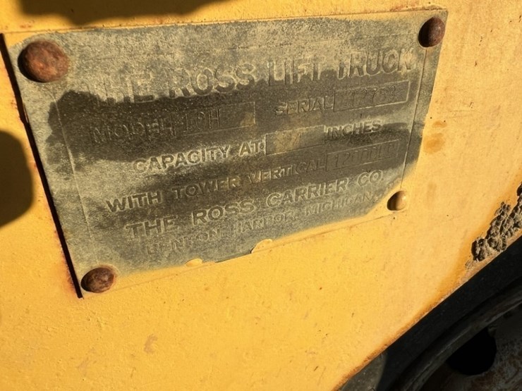 ross-10h-forklift-image-23