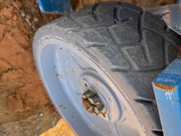 genie-gs1930-image-10