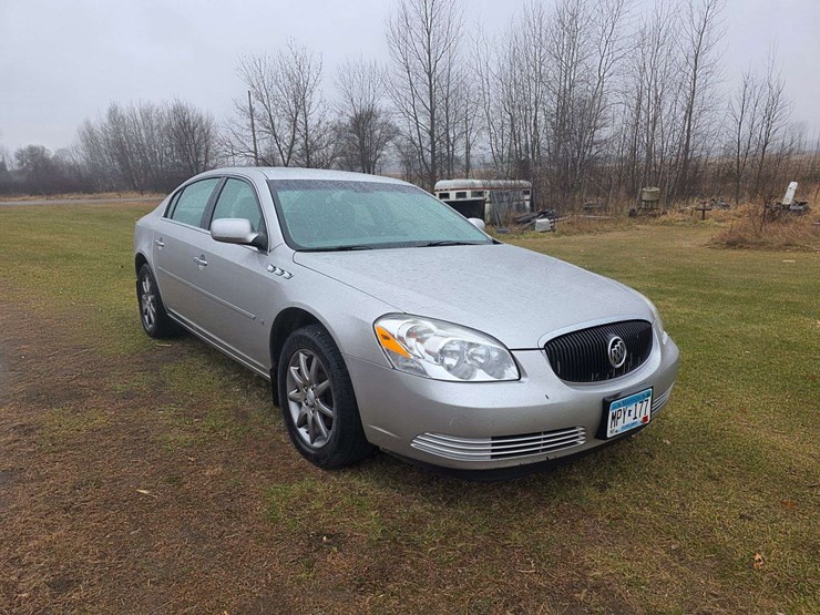 2006-buick-lucerne-cxl,-216,480-miles,-cruise,-am/fm/cd,-dual-climate-control,-heated-leather-seats,-image-1