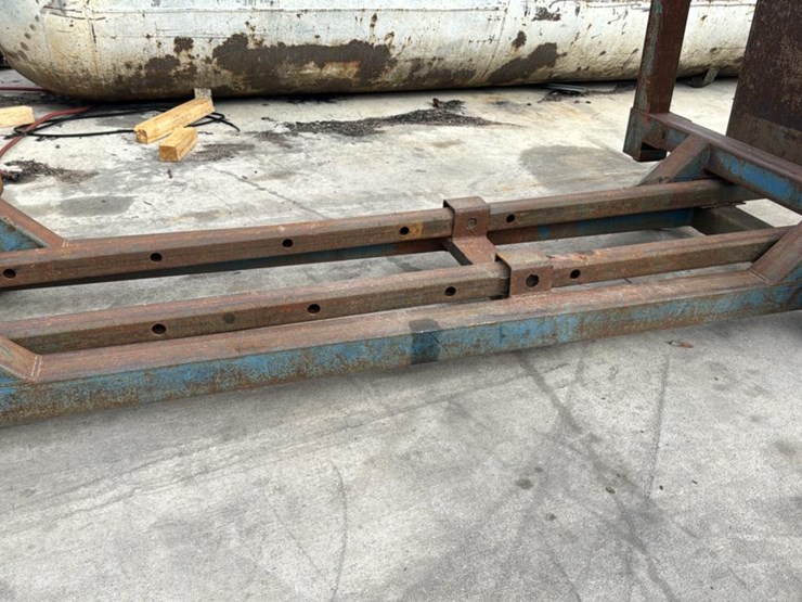 #194-•-stacking-racks-image-6