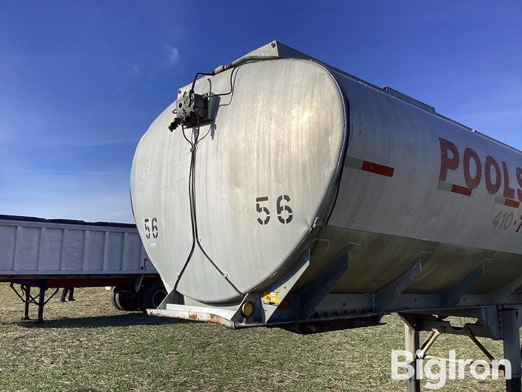 1965-standard-steel-36’-aluminum-t/a-water-tanker-trailer-image-9
