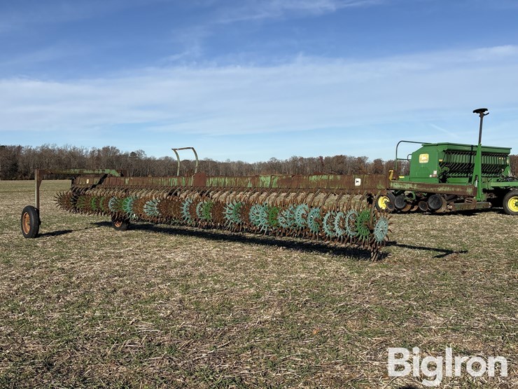 john-deere-400-image-3